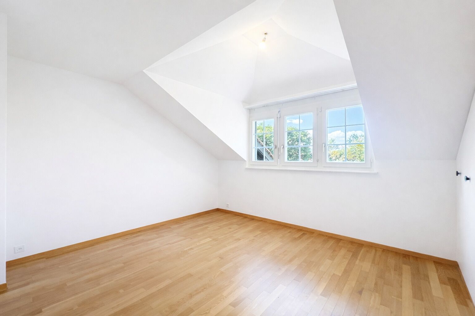 Maison familiale avec studio à Hermance proche du Lac