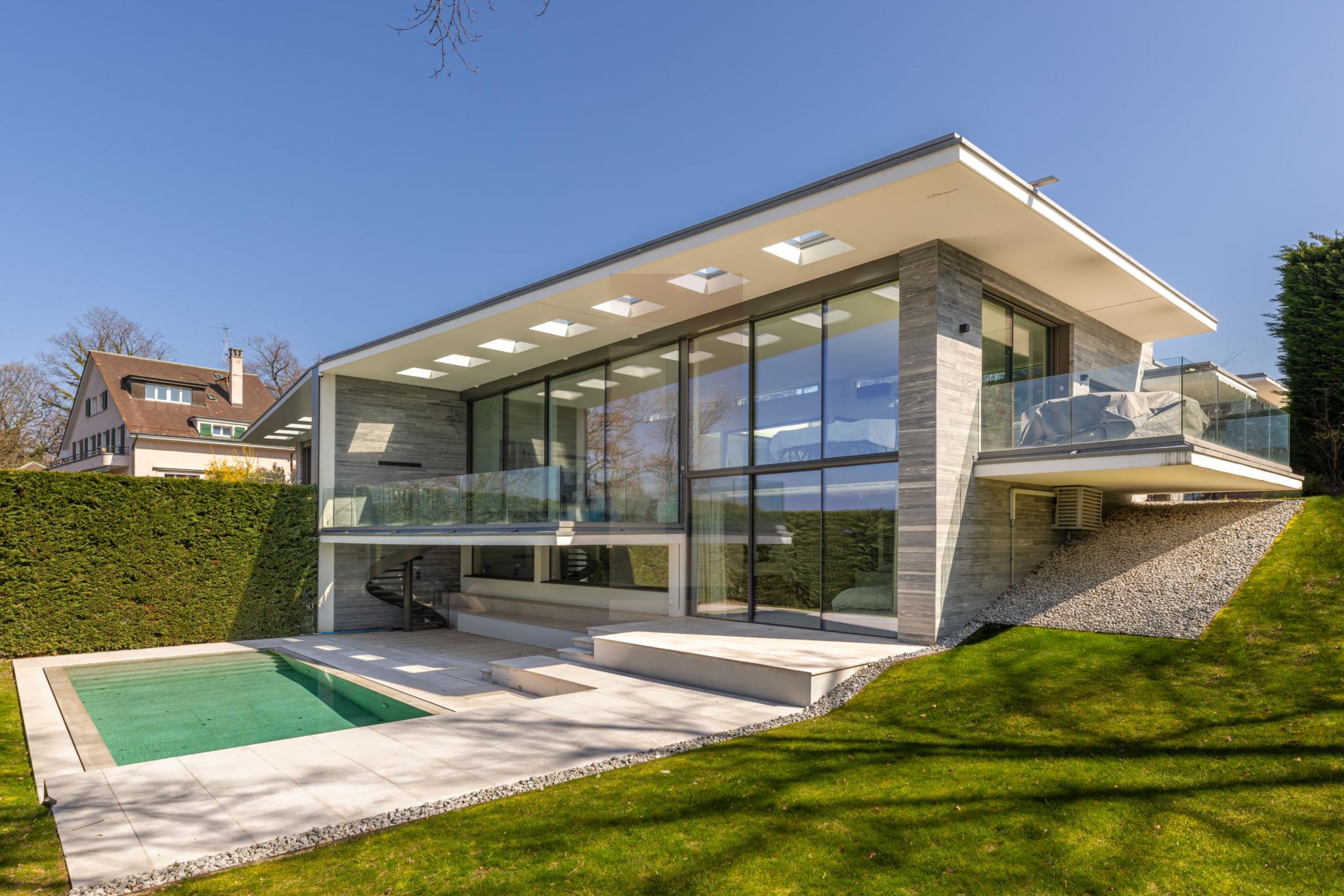 Villa d'exception avec vue lac panoramique